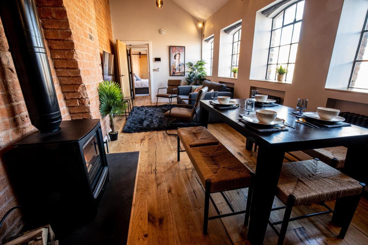 Vip 3Br Grade2 Luxurious Industrial House With Wood Fire, Electric Blinds And Big Cast Iron Windows In The Heart Of The Jq Villa Birmingham Dış mekan fotoğraf