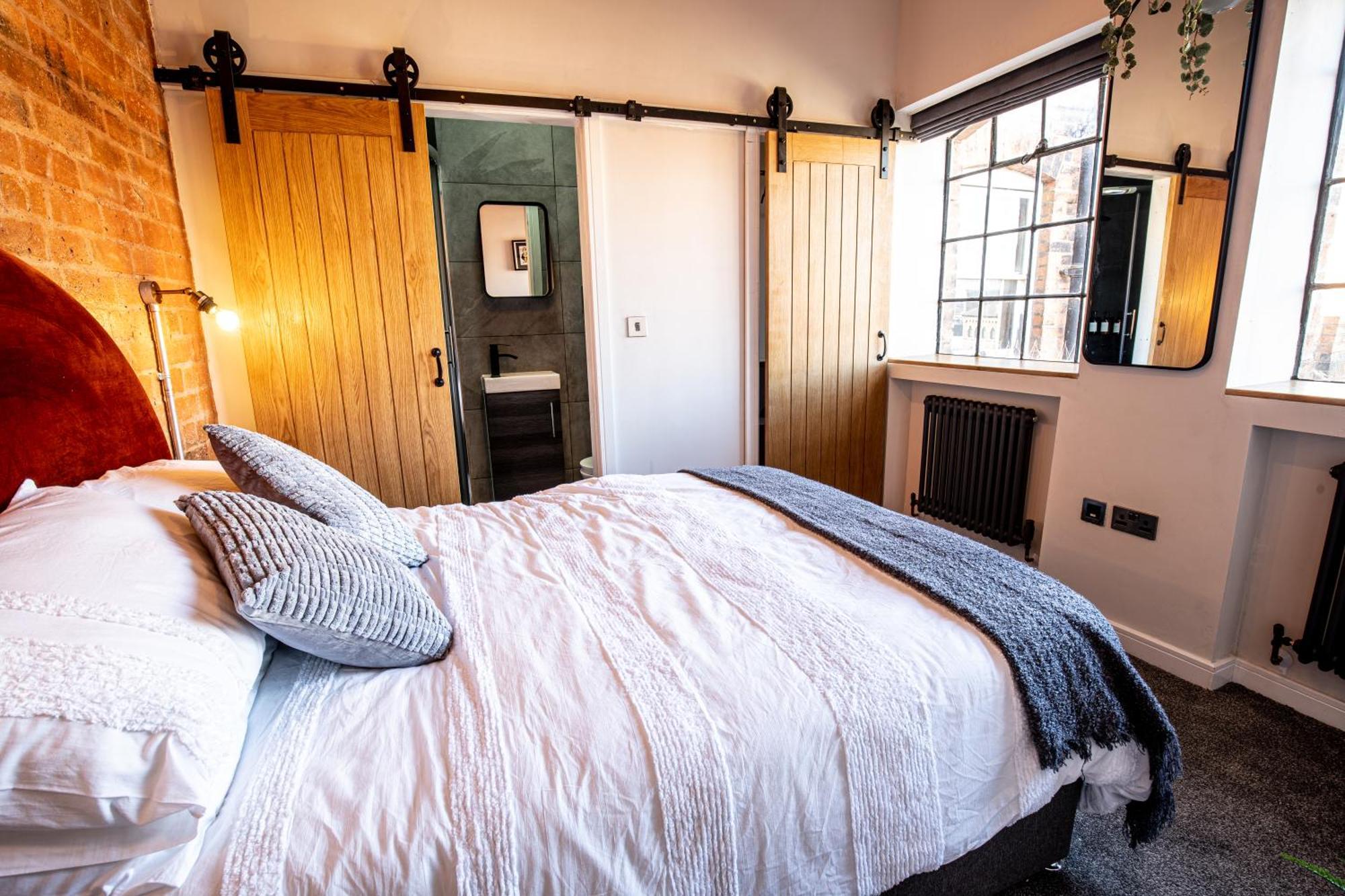 Vip 3Br Grade2 Luxurious Industrial House With Wood Fire, Electric Blinds And Big Cast Iron Windows In The Heart Of The Jq Villa Birmingham Dış mekan fotoğraf
